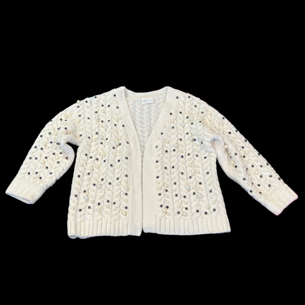 White Pearl Detailed Knit Cardigan**Small $348 - Picture 2 of 8